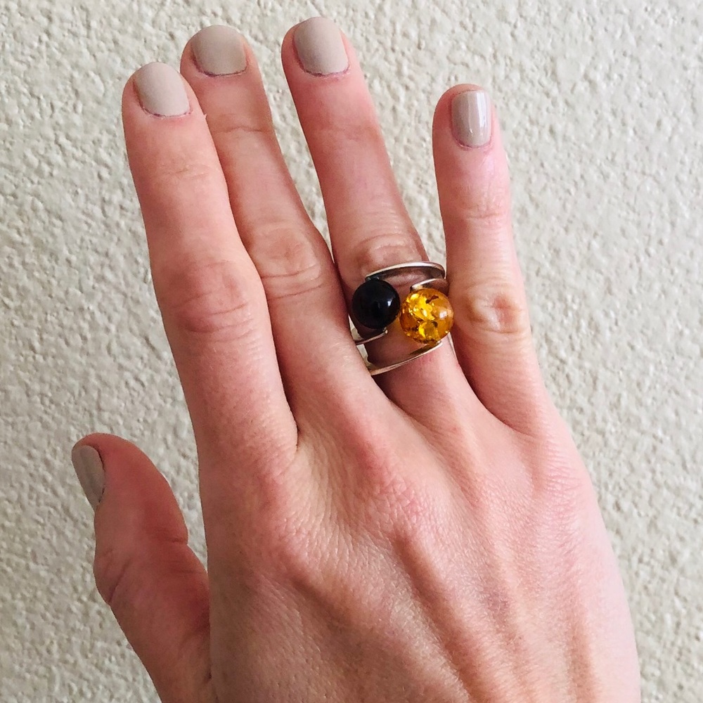 Sterling silver & amber double ring
